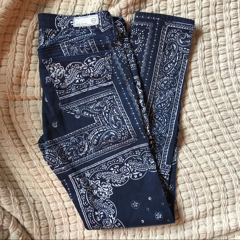 AG Legging Ankle - Super Skinny Ankle in Paisley
